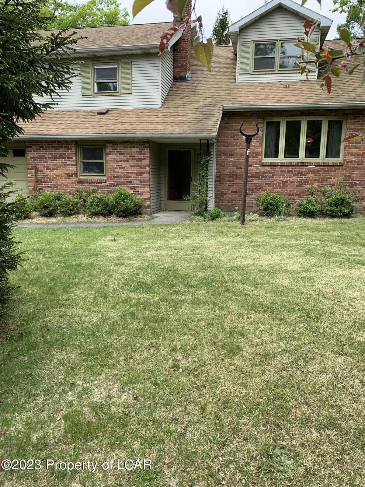 430 Mountain Oaks Drive, Wilkes-Barre in Wilkes-Barre