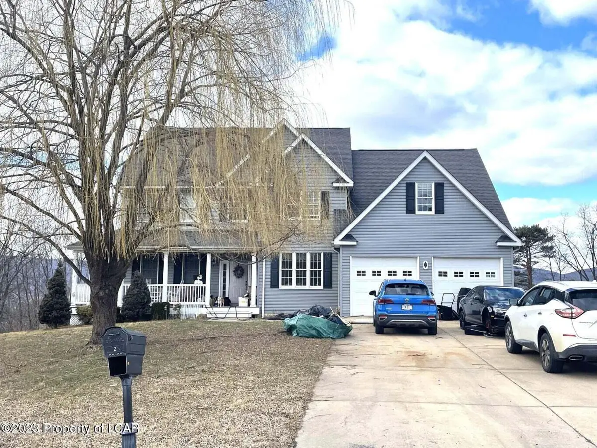 2 Widener Drive, Wilkes-Barre in Wilkes-Barre