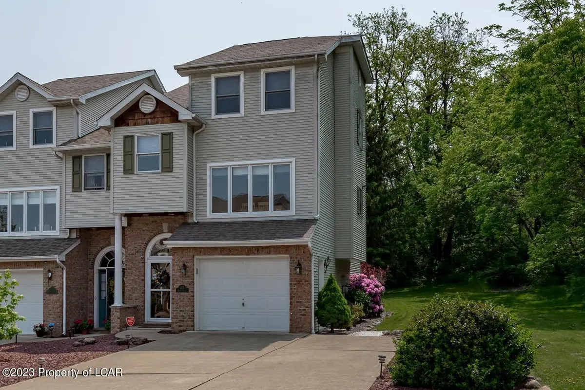 255 Burke Street, Plains in Plains