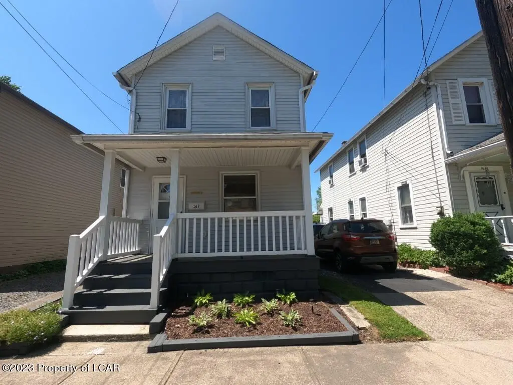162 Poplar Street, Kingston in Kingston