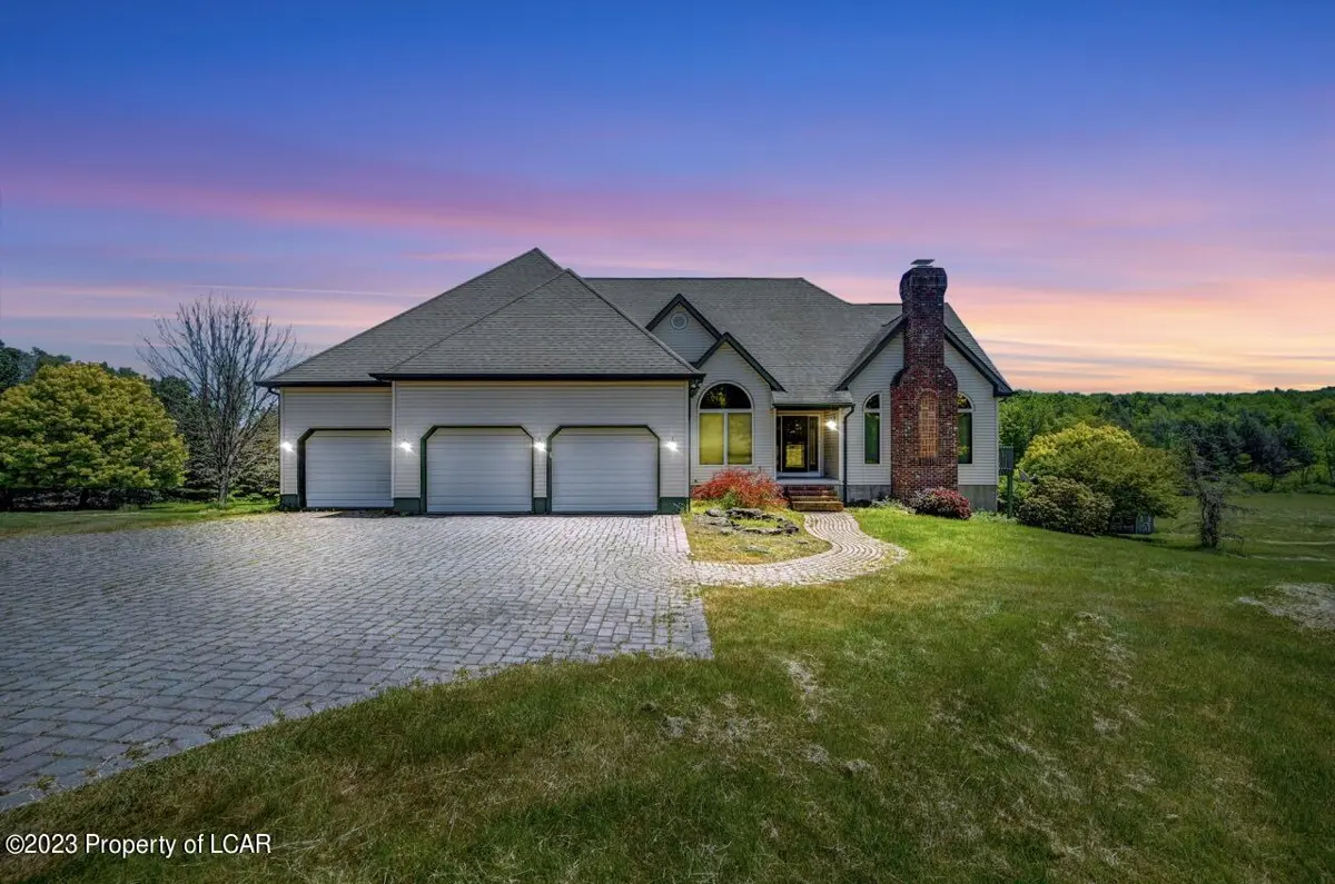 454 Craig Road, North Abington Township in North Abington Township