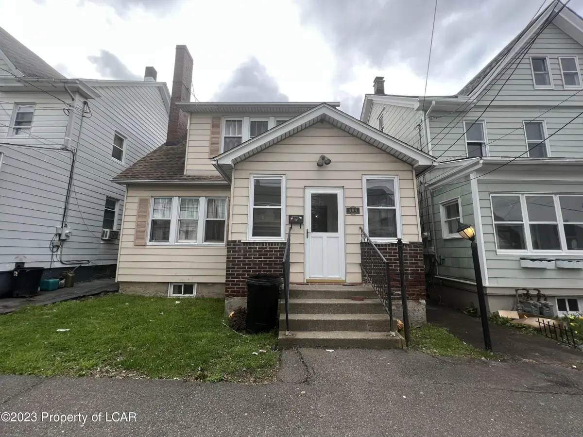 984 W 6th Street, Hazleton in Hazleton