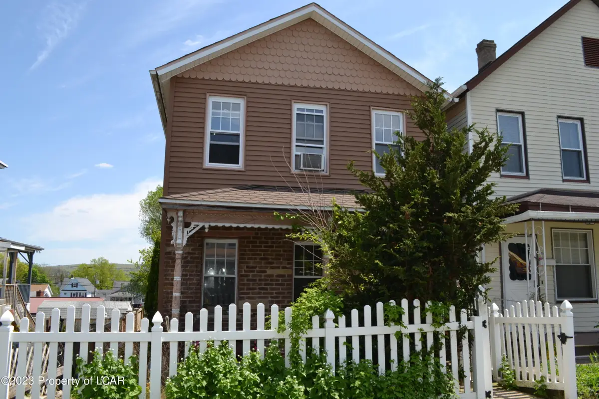 534 N Bromley Avenue, Scranton in Scranton