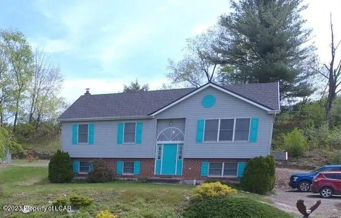 791 Municipal Road, Shickshinny in Shickshinny