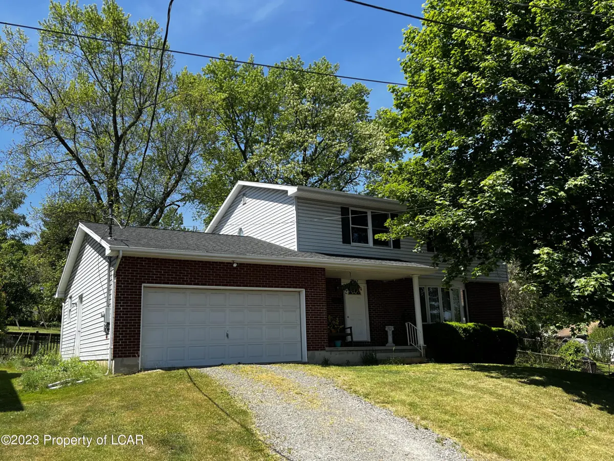 122 School Street, Shavertown in Shavertown