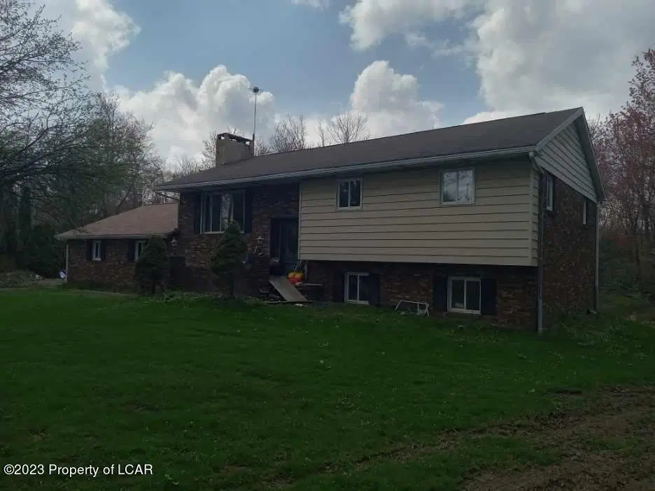 132 Ewe Lane, Tobyhanna in Tobyhanna