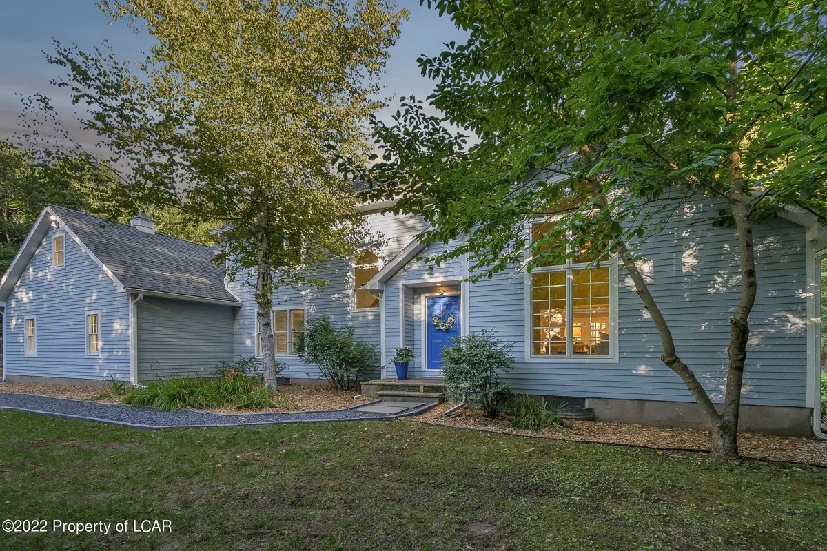 113 Heather Hill Road, Bear Creek Village in Bear Creek Village