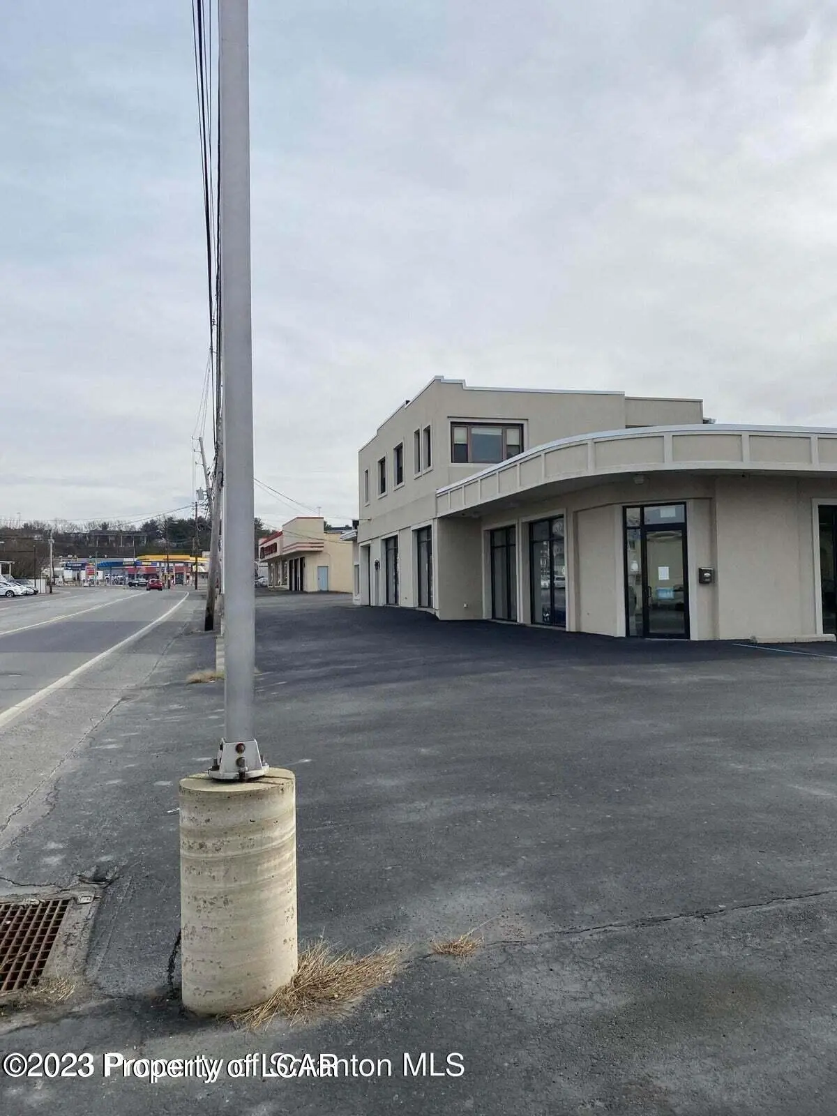 4805 Birney Avenue, Moosic in Moosic