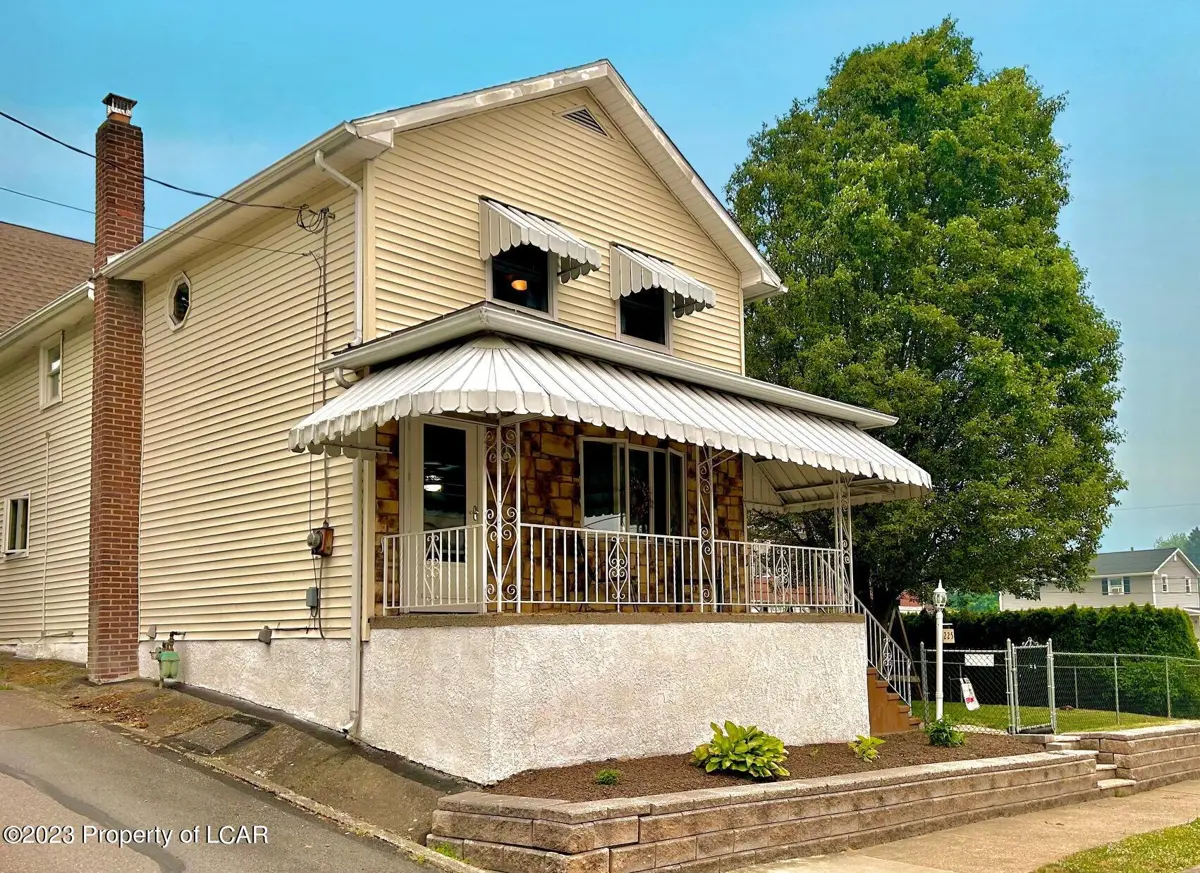 225 S Chestnut Street, Nanticoke in Nanticoke