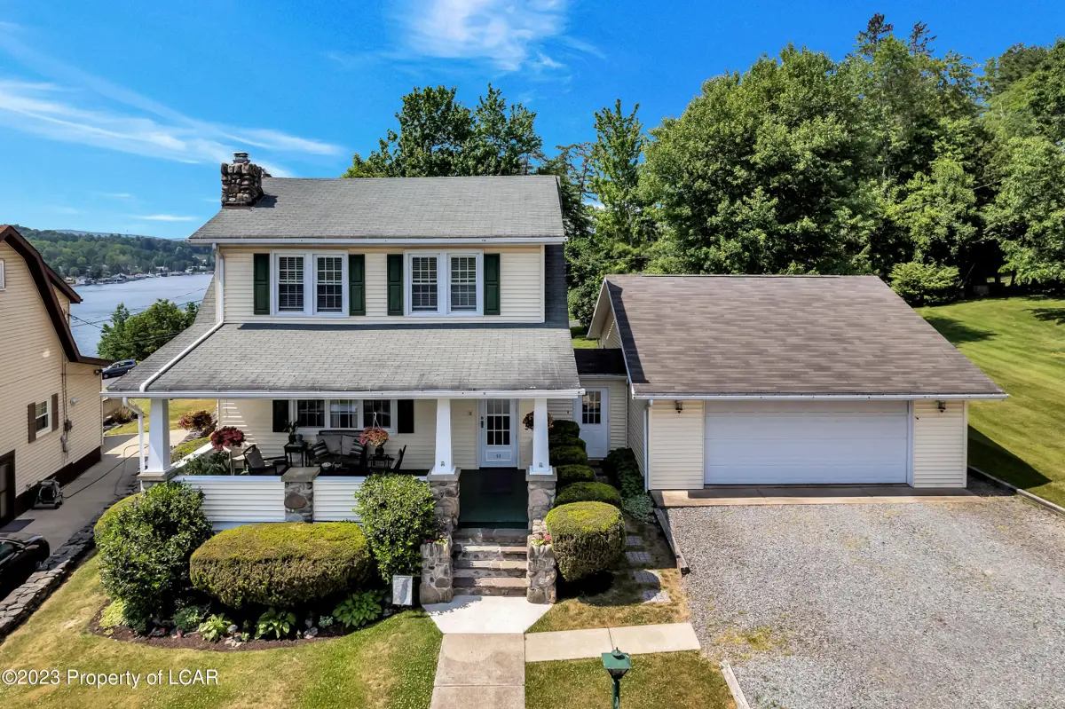 44 Rhodes Terrace, Harveys Lake in Harveys Lake