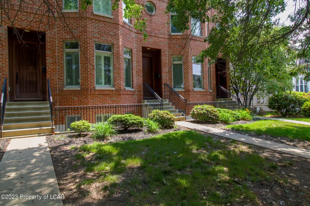 577 Rutter Avenue, Kingston in Kingston