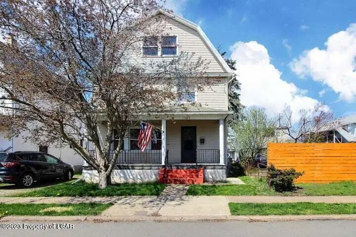 1075 Cottage Avenue, Scranton in Scranton