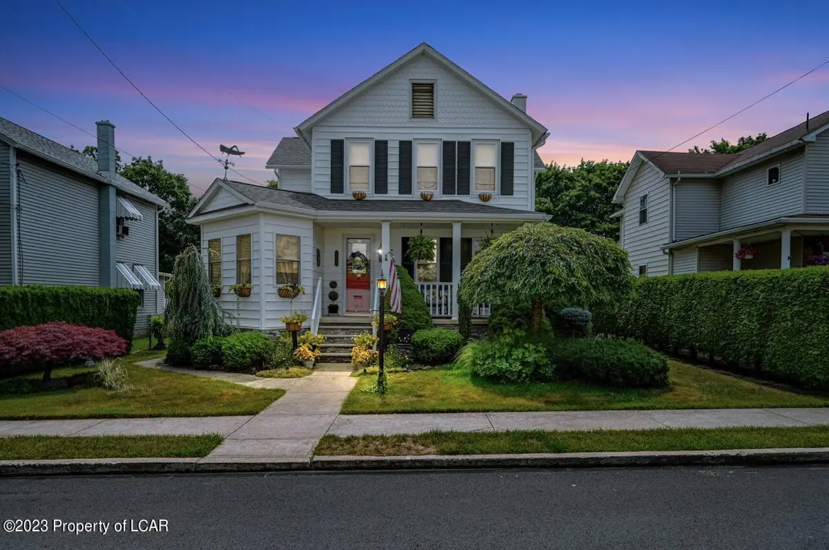 156 Tompkins Street, Pittston in Pittston
