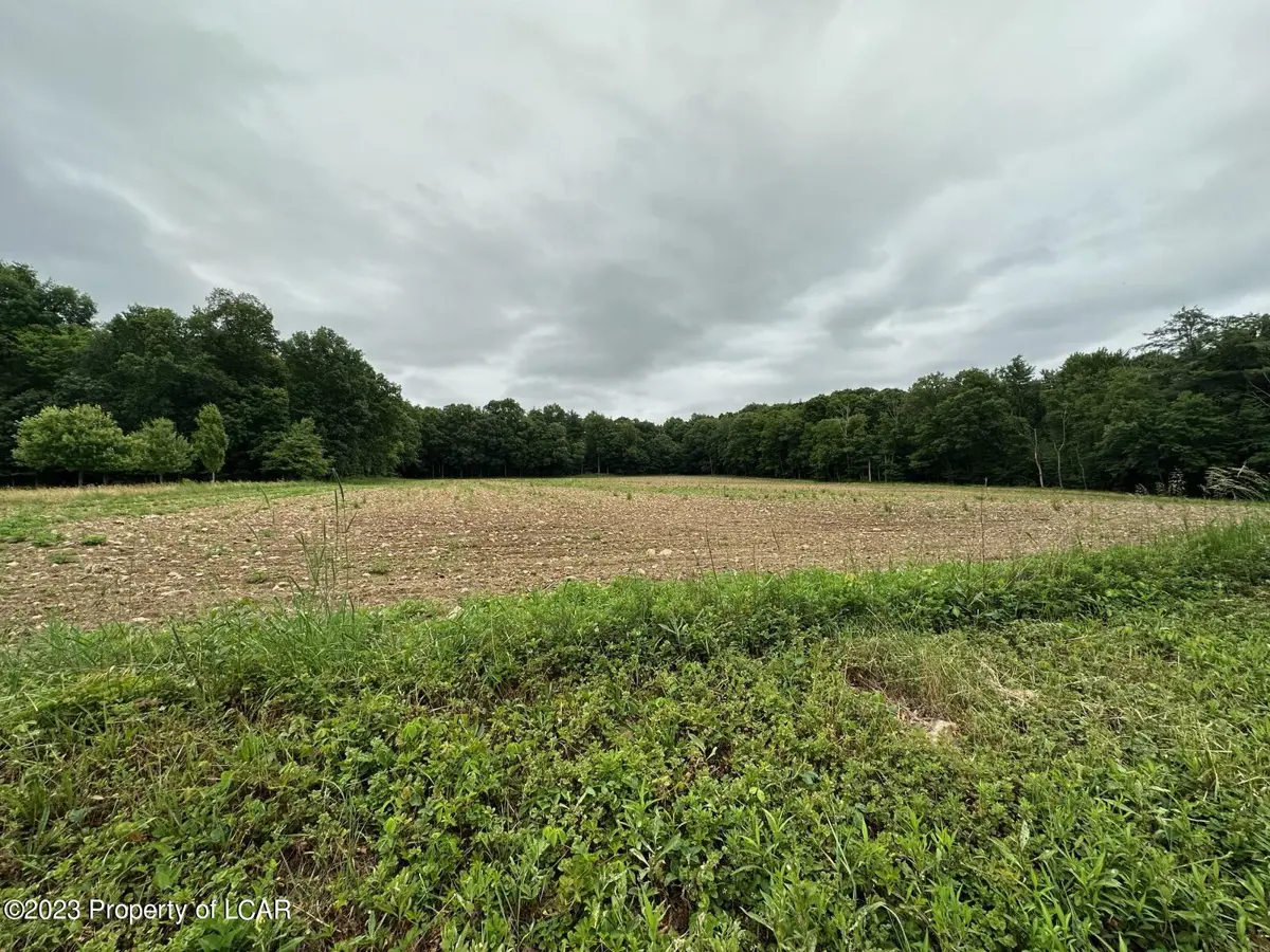 Kraska Road, Sugarloaf in Sugarloaf