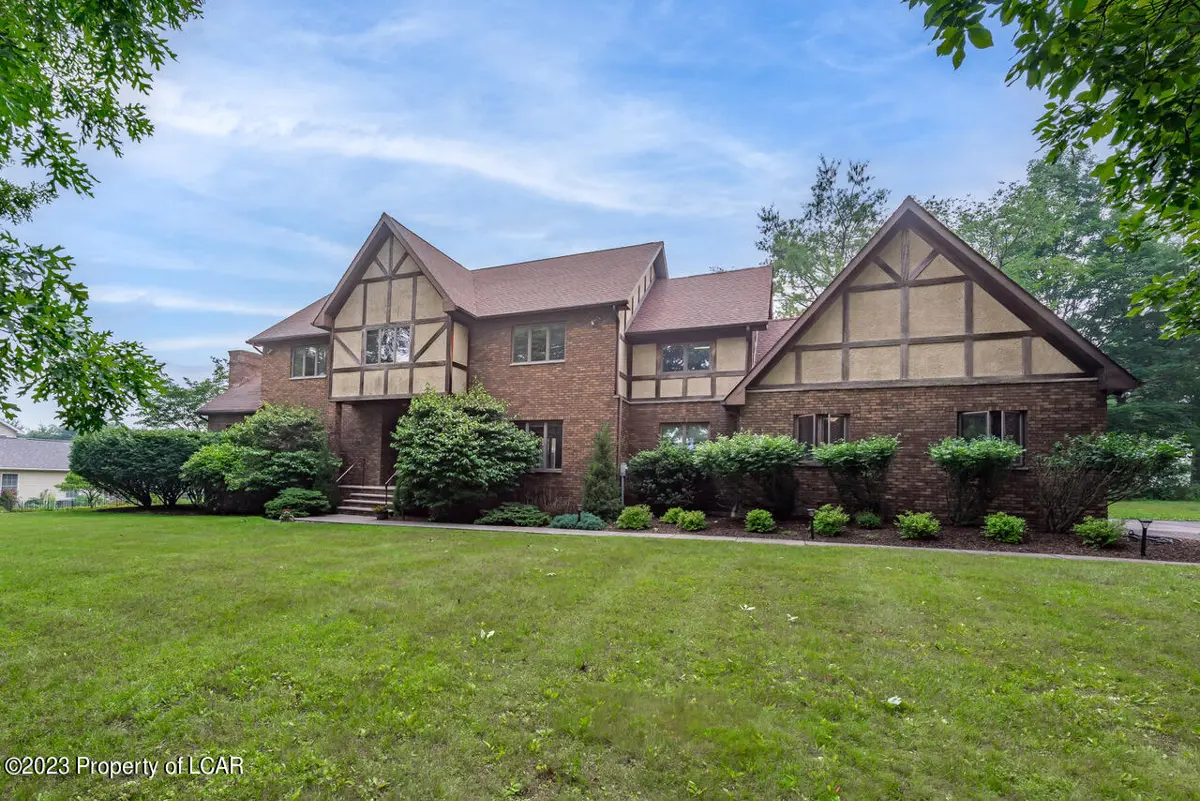 339 Crane Road, Shavertown in Shavertown