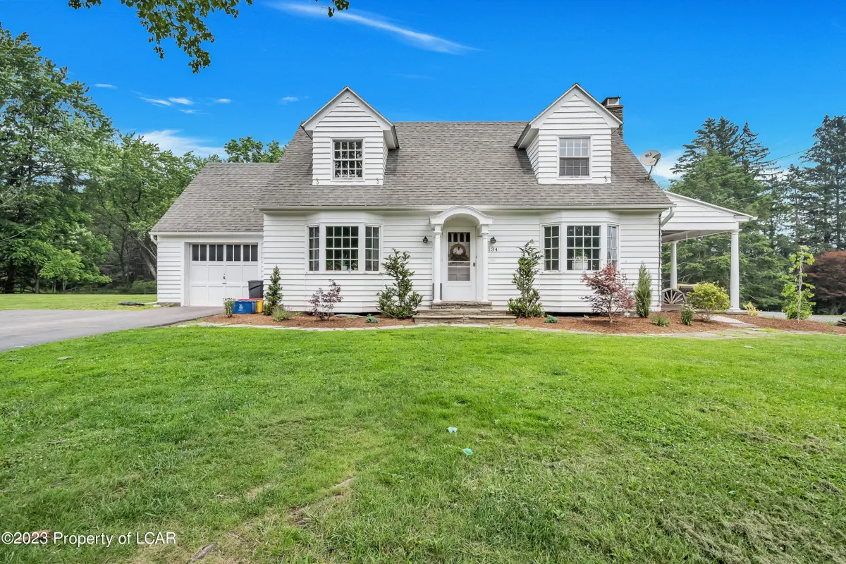 134 Briarcrest Road, Dallas in Dallas