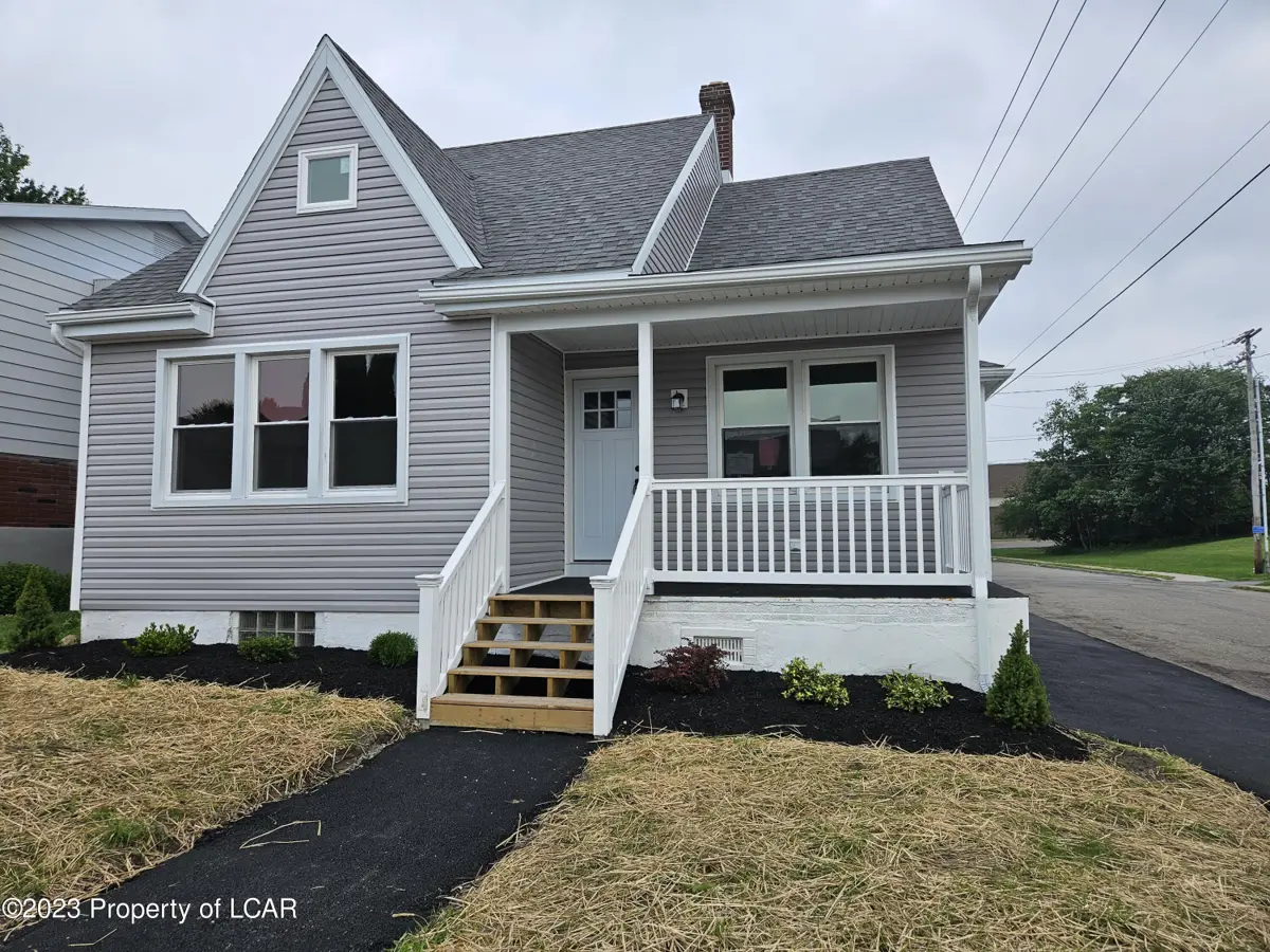459 Samuels Avenue, Hazleton in Hazleton
