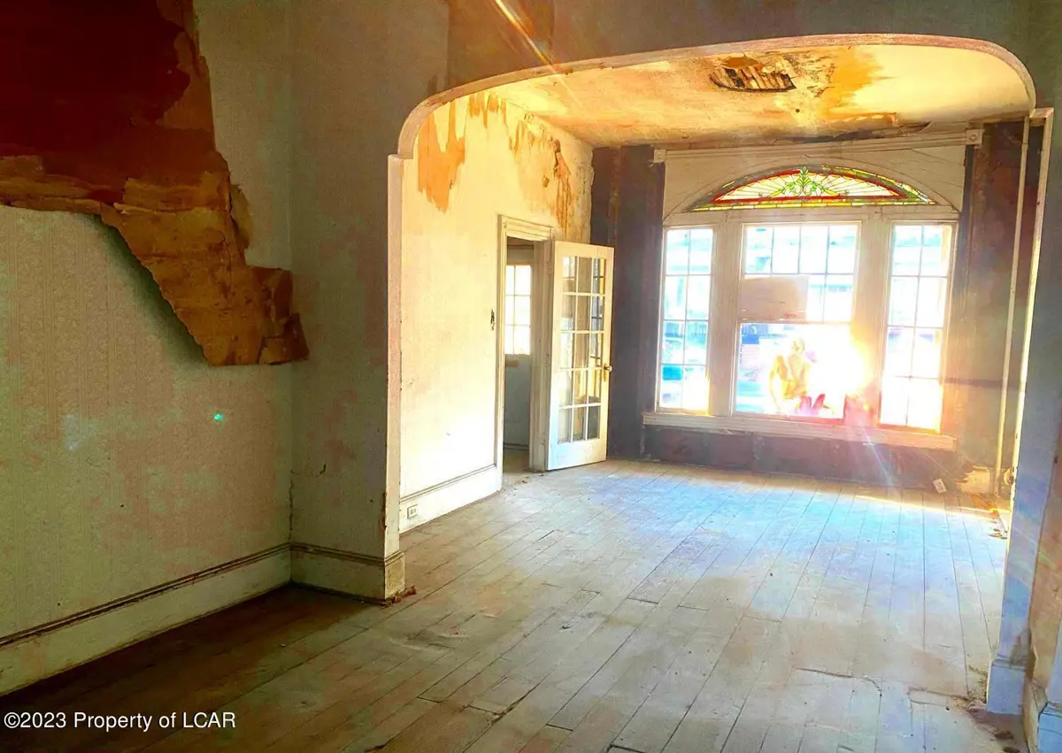 424 E Centre Street, Mahanoy City in Mahanoy City