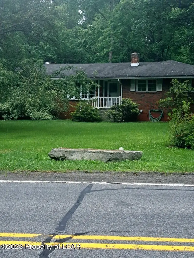 319 Blue Shutters Road, Roaring Brook Township in Roaring Brook Township