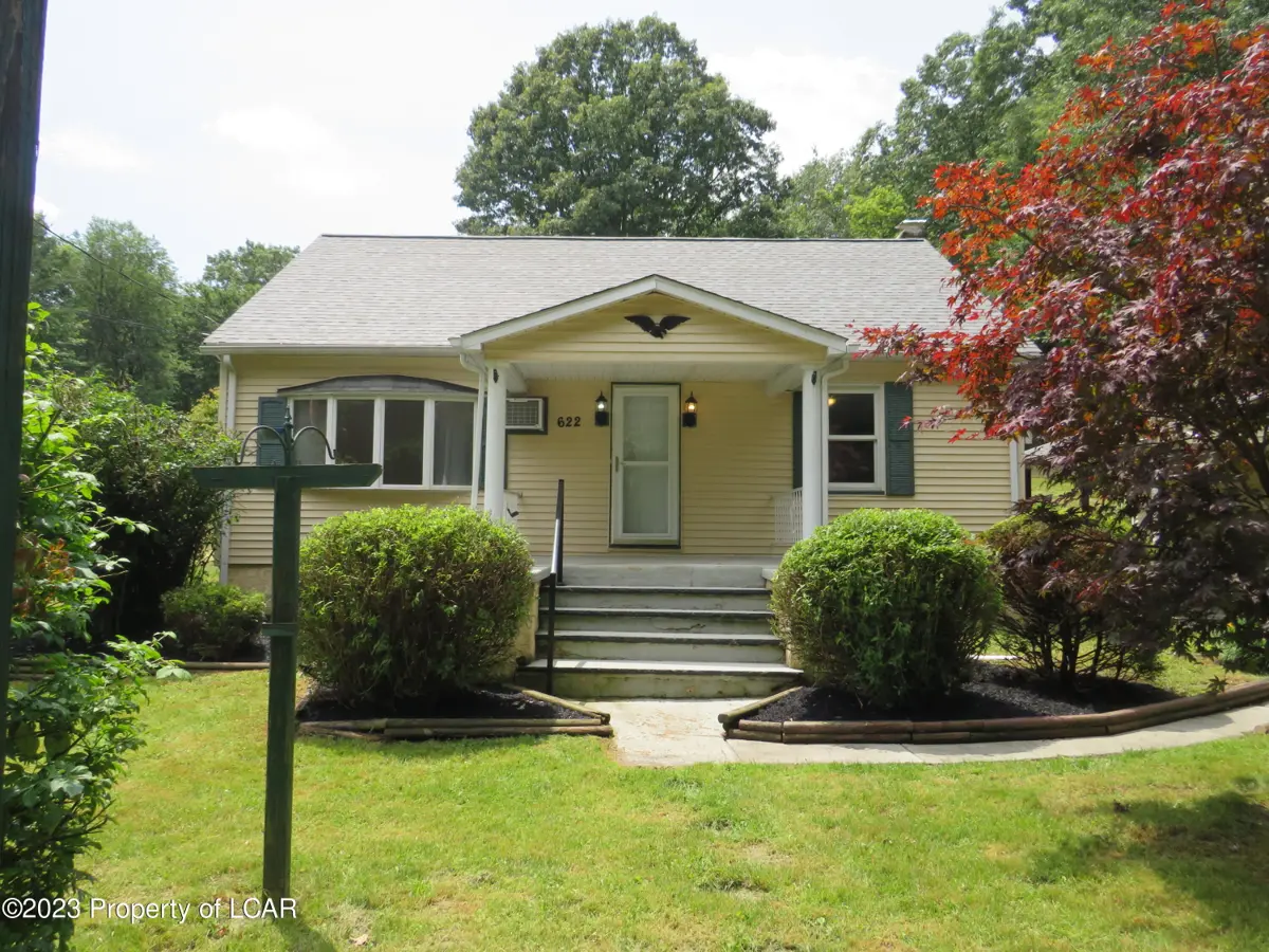 622 Village Road, West Pittston in West Pittston