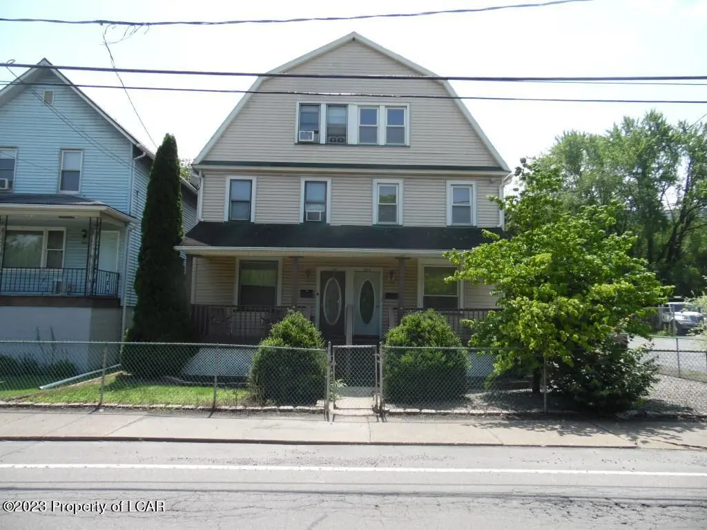 302-304 S Main Street, Hanover Township in Hanover Township
