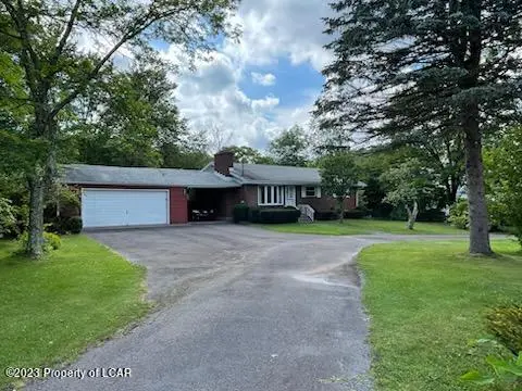 987 Center St, Sheppton in Sheppton