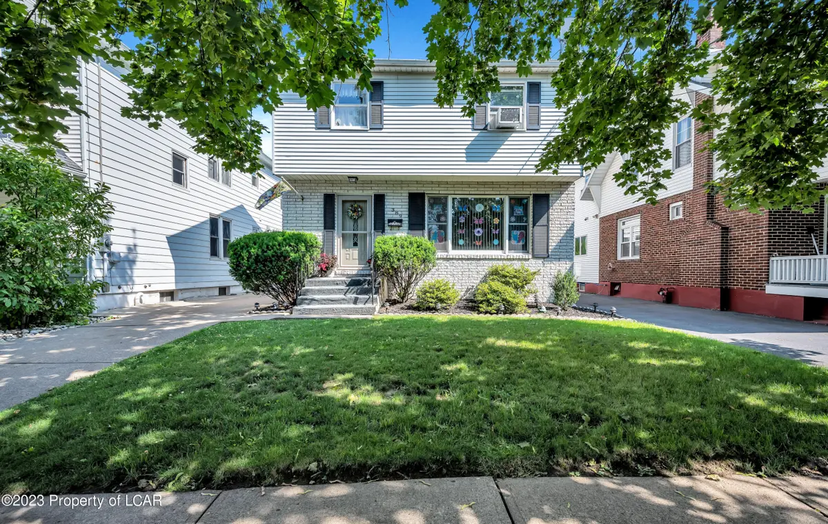 389 Osceola Avenue, Kingston in Kingston