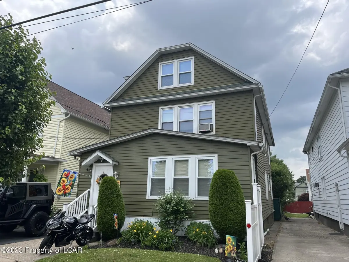 88-90 Maffett Street, Wilkes-Barre in Wilkes-Barre