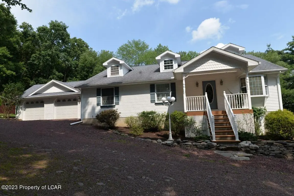 499 Third Street, Mountain Top in Mountain Top