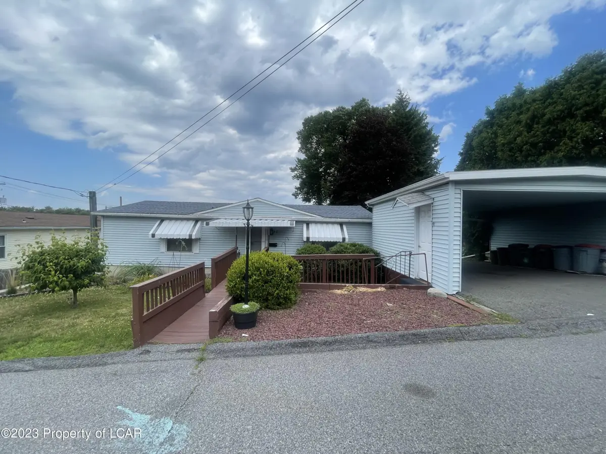40 Norman Street, Pittston Township in Pittston Township