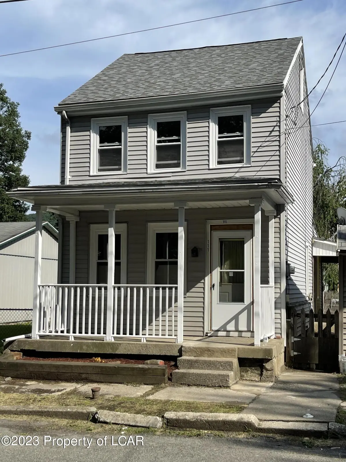 111 4th Street, Port Carbon in Port Carbon