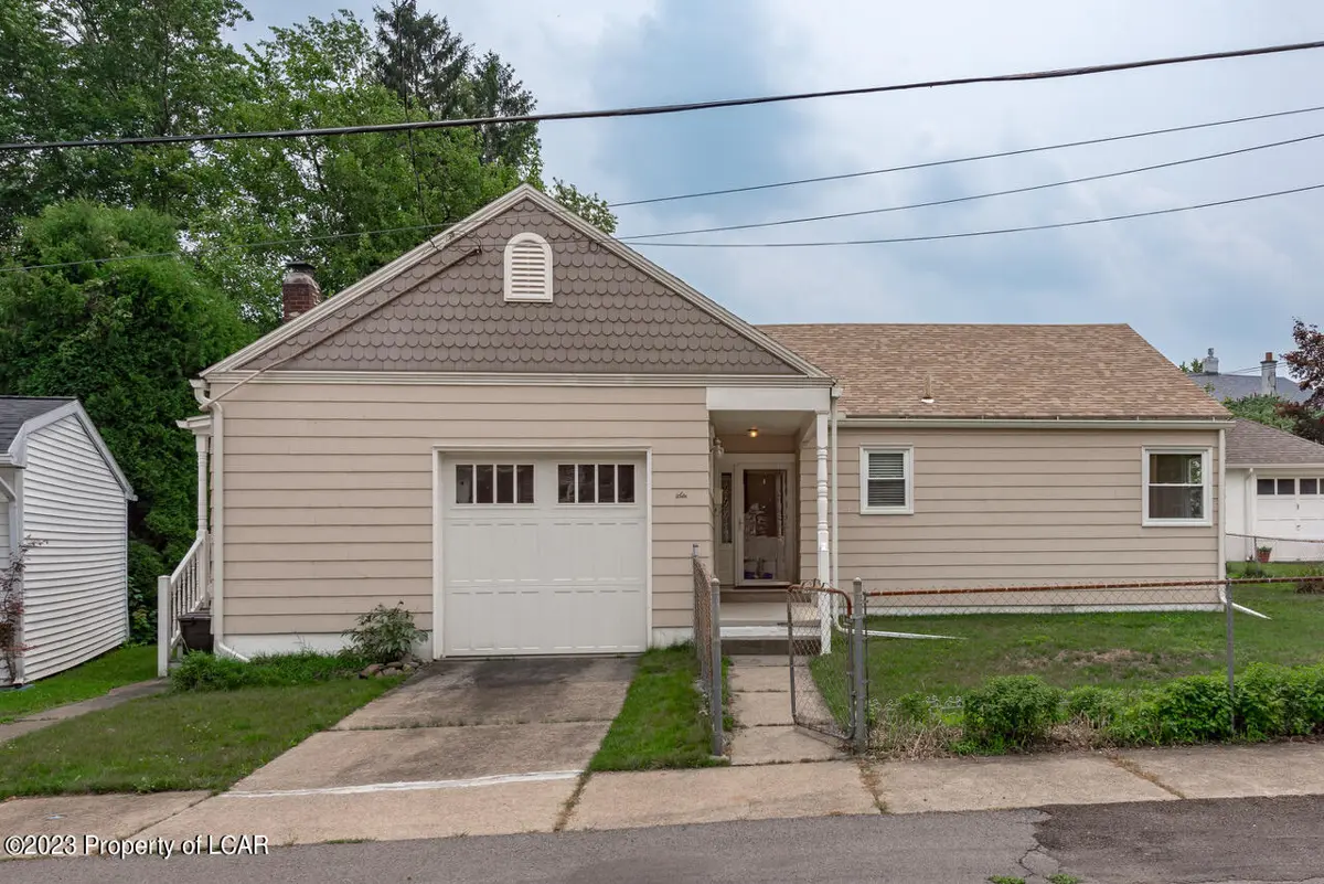 6 Marion Avenue, Hanover Township in Hanover Township