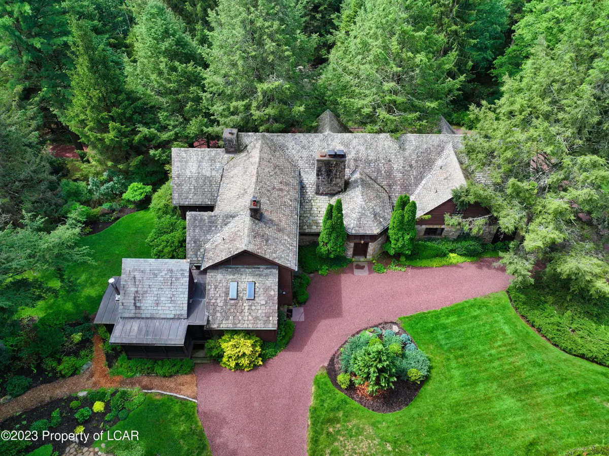 1100 Ten Mile Run Road, Bear Creek Village in Bear Creek Village