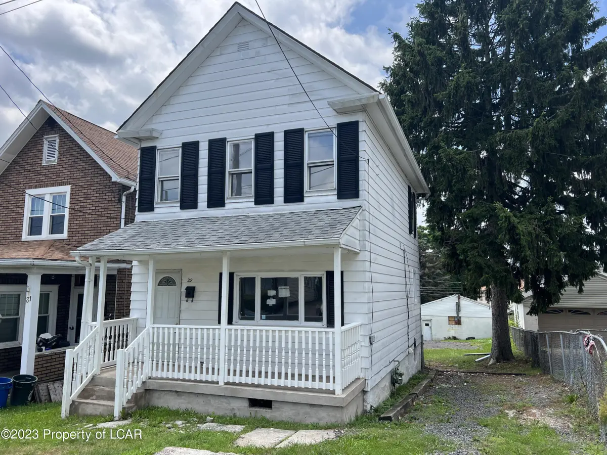 29 E Liberty Street, Hanover Township in Hanover Township