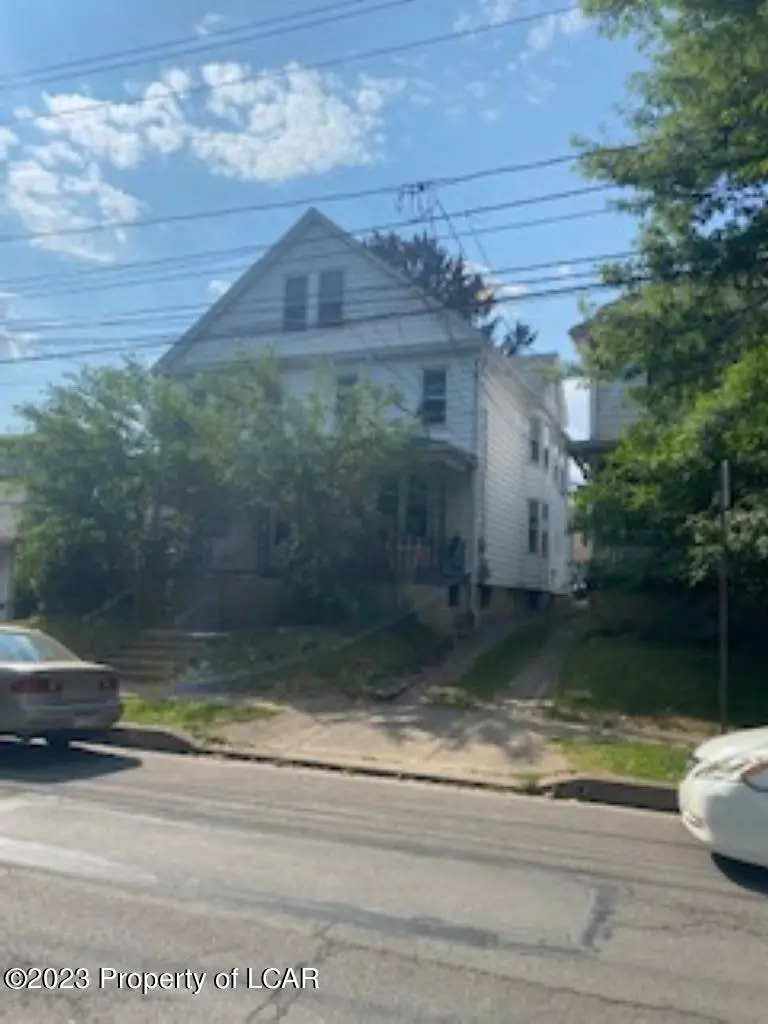 350-352 Wright Avenue, Kingston in Kingston