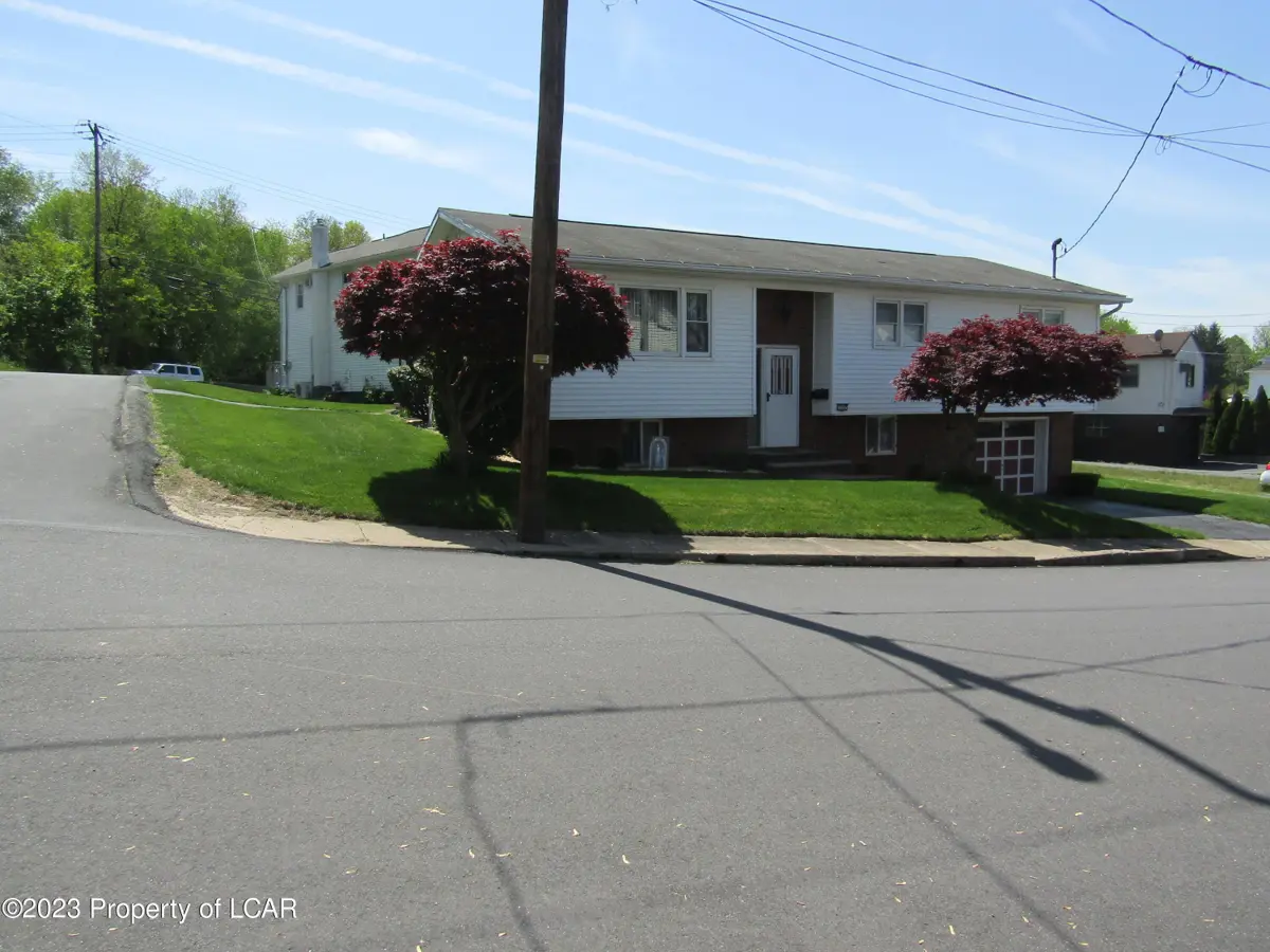 195 E Railroad Street, Pittston Township in Pittston Township