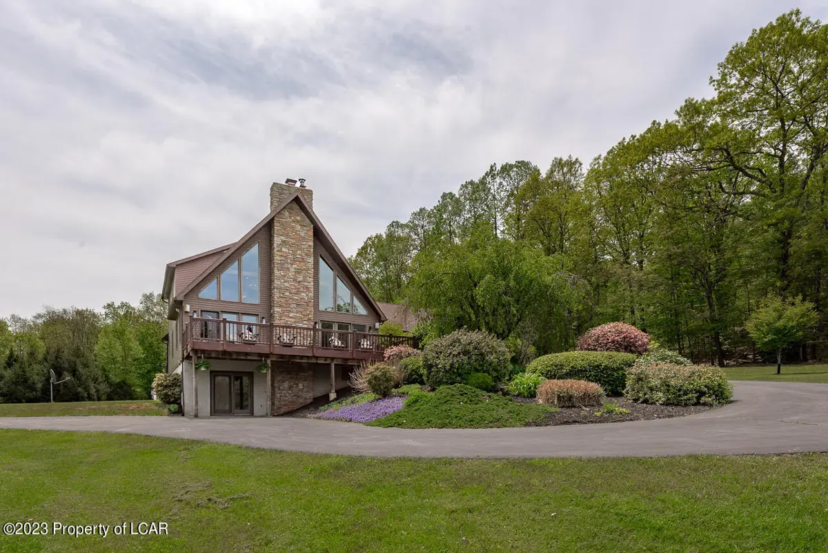 62 Petrishin Road, Shickshinny in Shickshinny