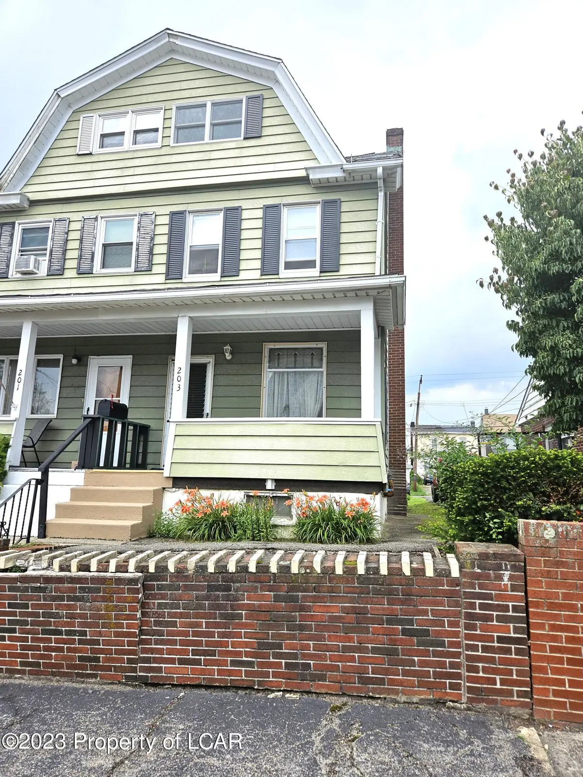 203 Carleton Avenue, Hazleton in Hazleton