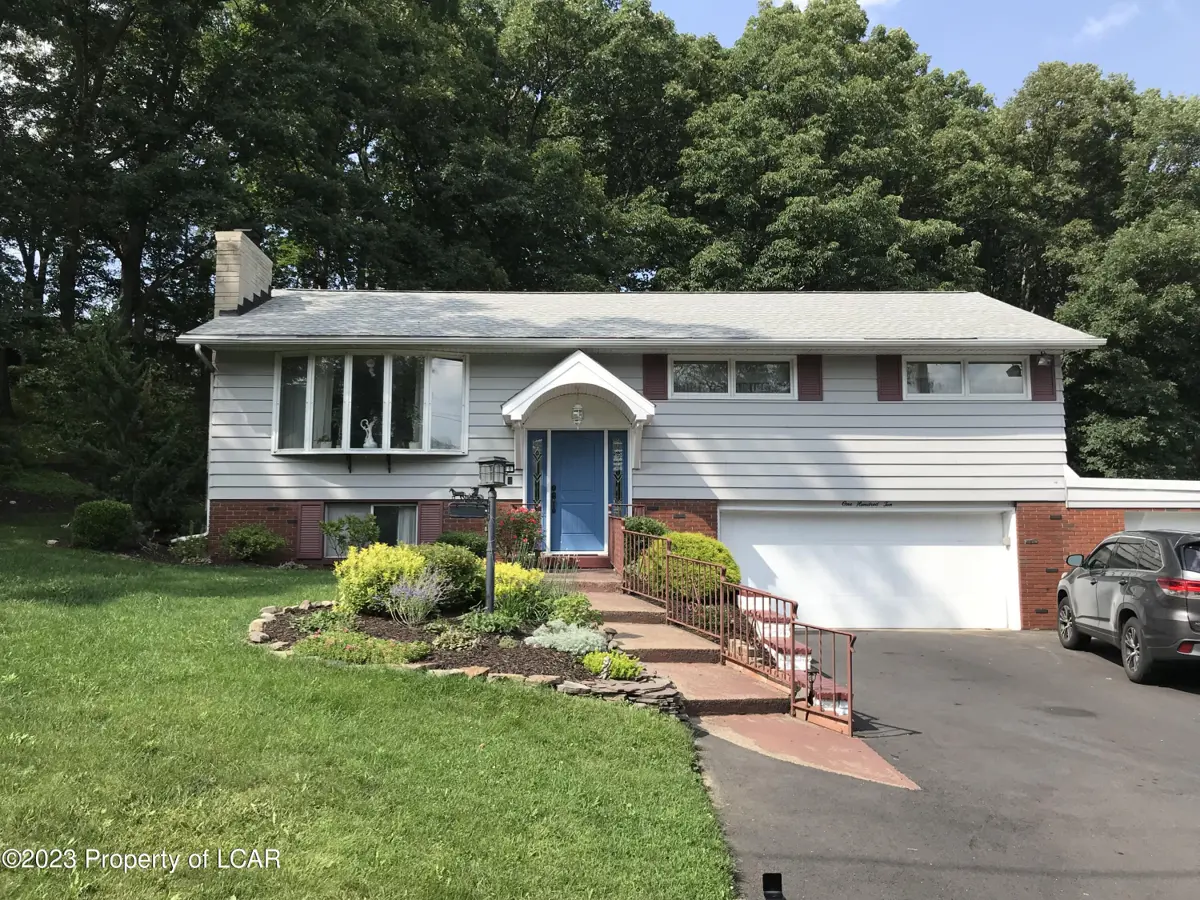 110 Laflin Road, Wilkes-Barre in Wilkes-Barre
