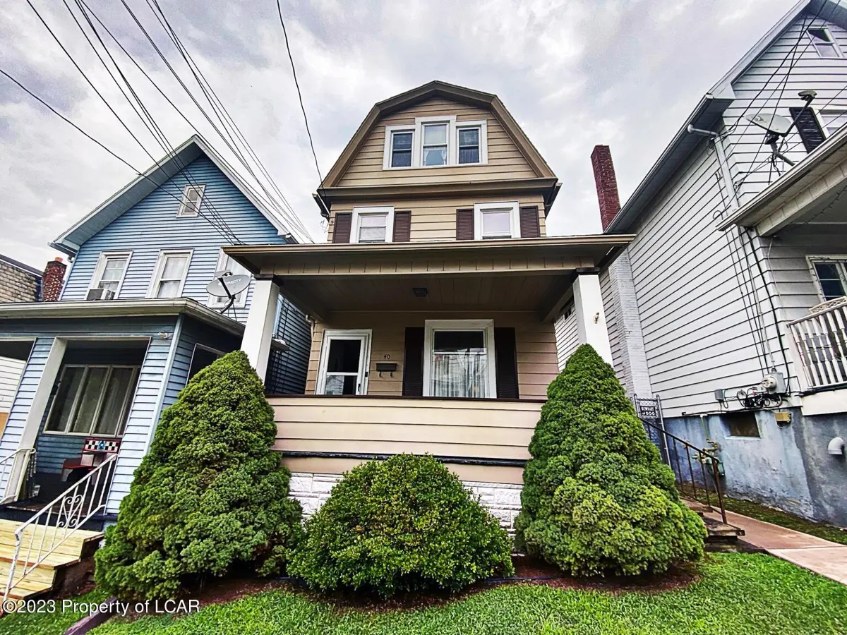 40 Hillard Street, Wilkes-Barre in Wilkes-Barre