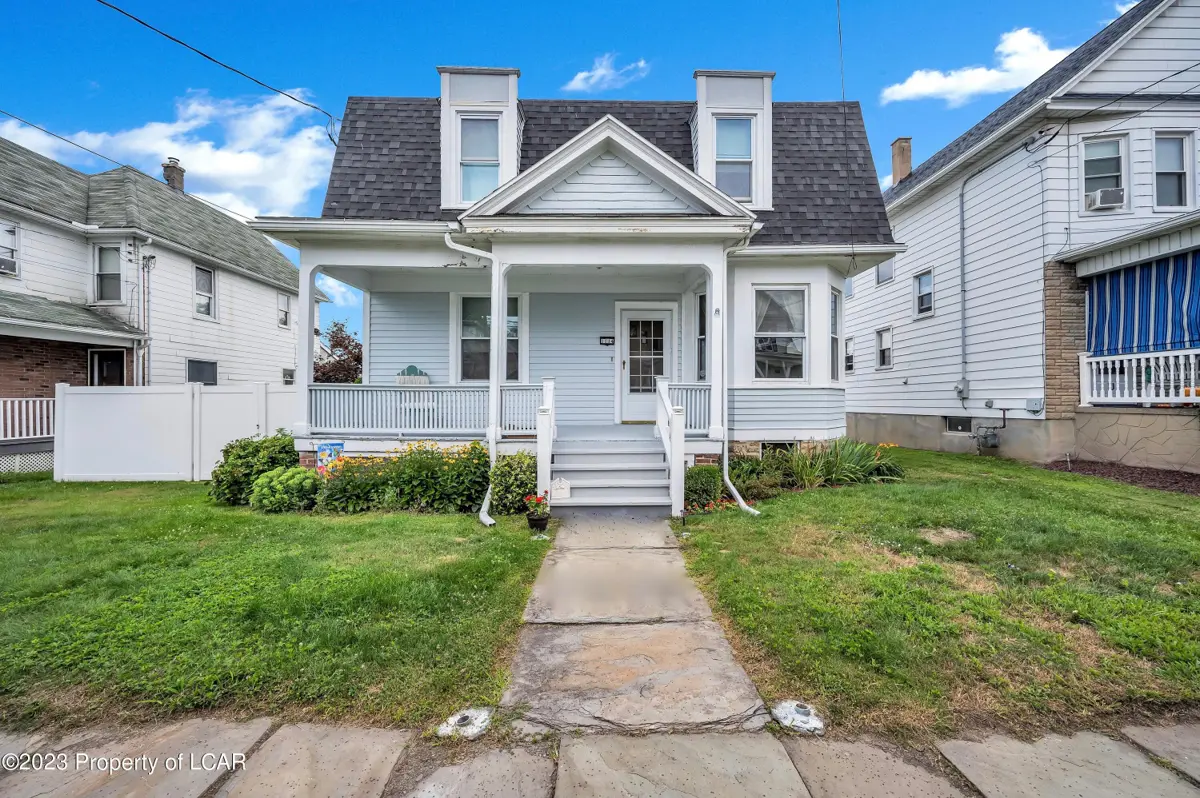 1114 Dartmouth Street, Scranton in Scranton