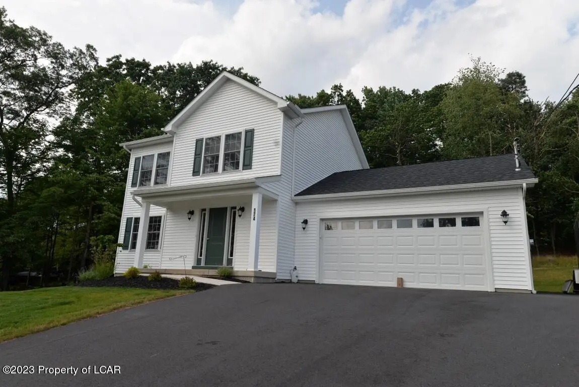 174 Kirby Avenue, Mountain Top in Mountain Top