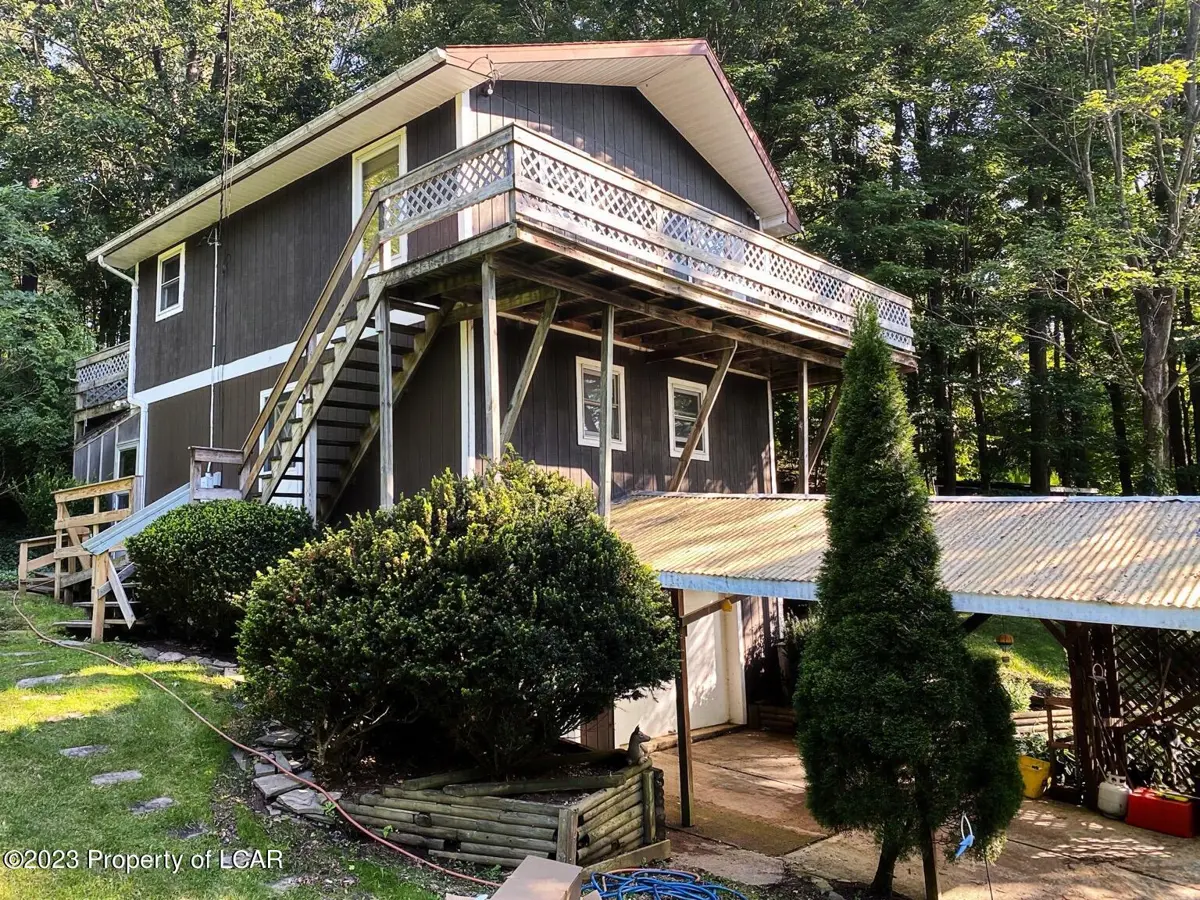 650 Scott Road, South Abington Township in South Abington Township