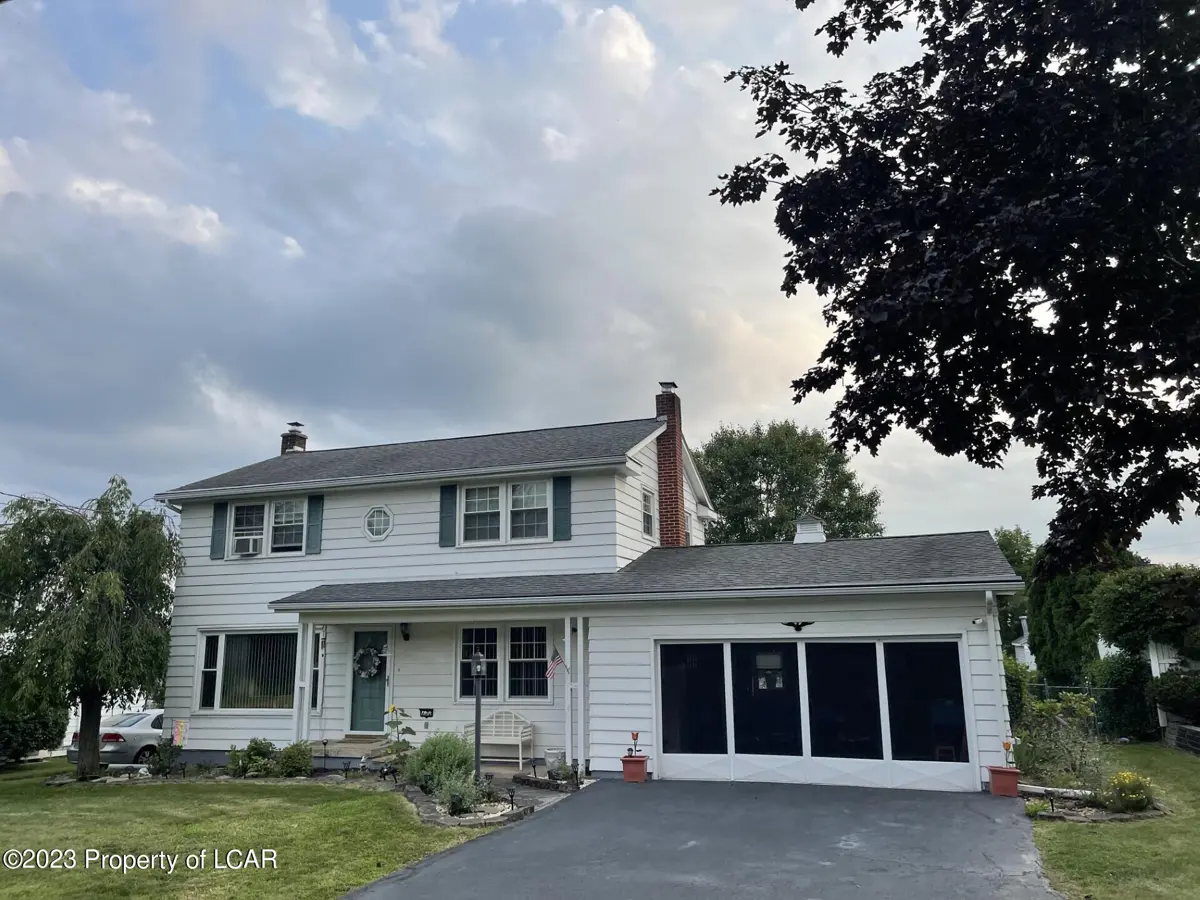172 Manor Drive, Shavertown in Shavertown