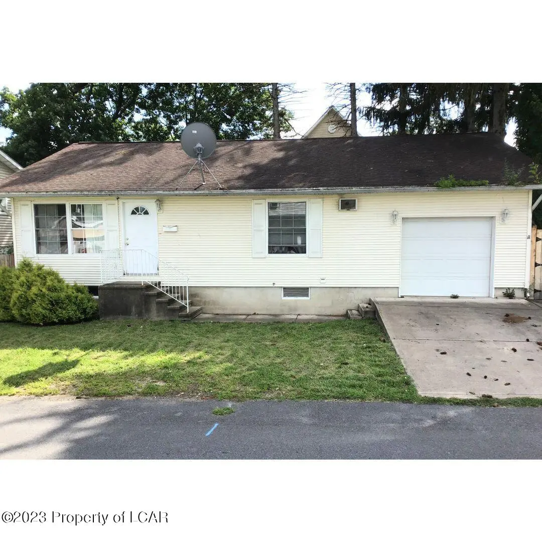 221 Stanton, West Pittston in West Pittston