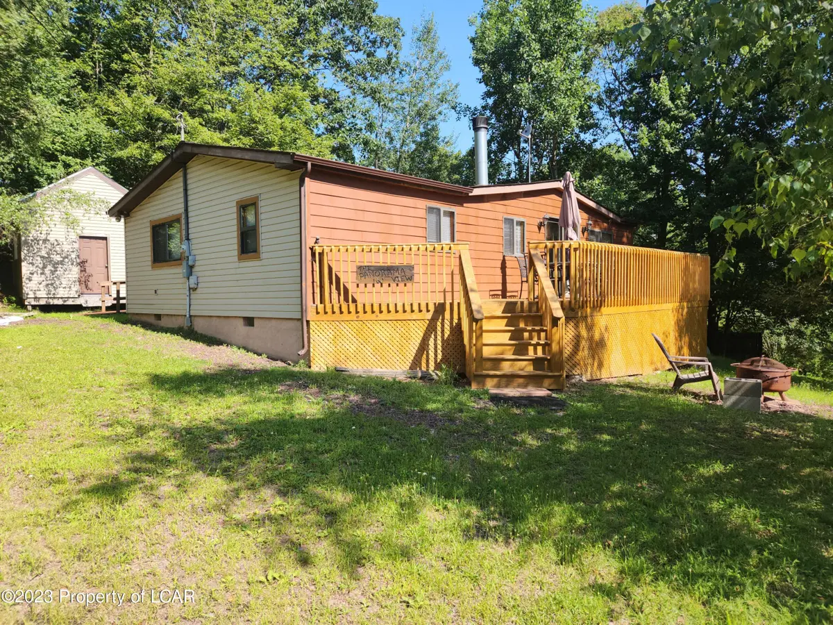 160 W Hillary Drive, Freeland in Freeland