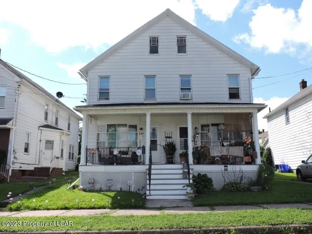 241 E Noble Street, Nanticoke in Nanticoke