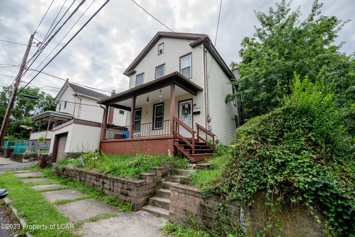11 E Hartford Street, Ashley in Ashley