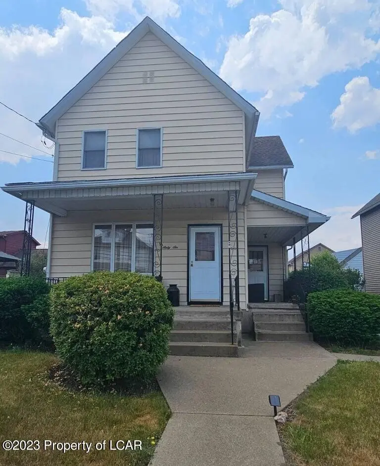 66 Penn Avenue, Exeter in Exeter