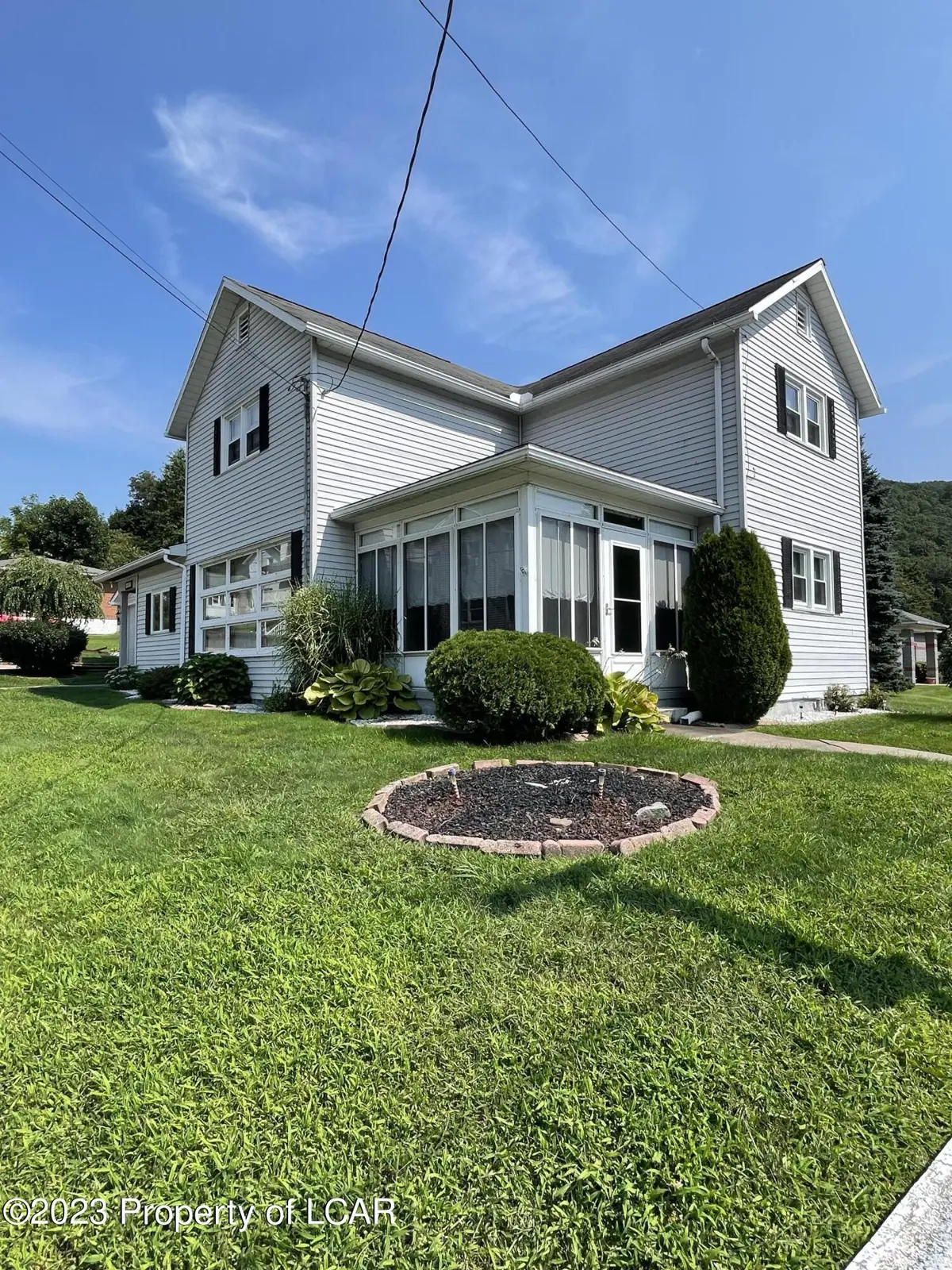 8018 Main Street, Shickshinny in Shickshinny